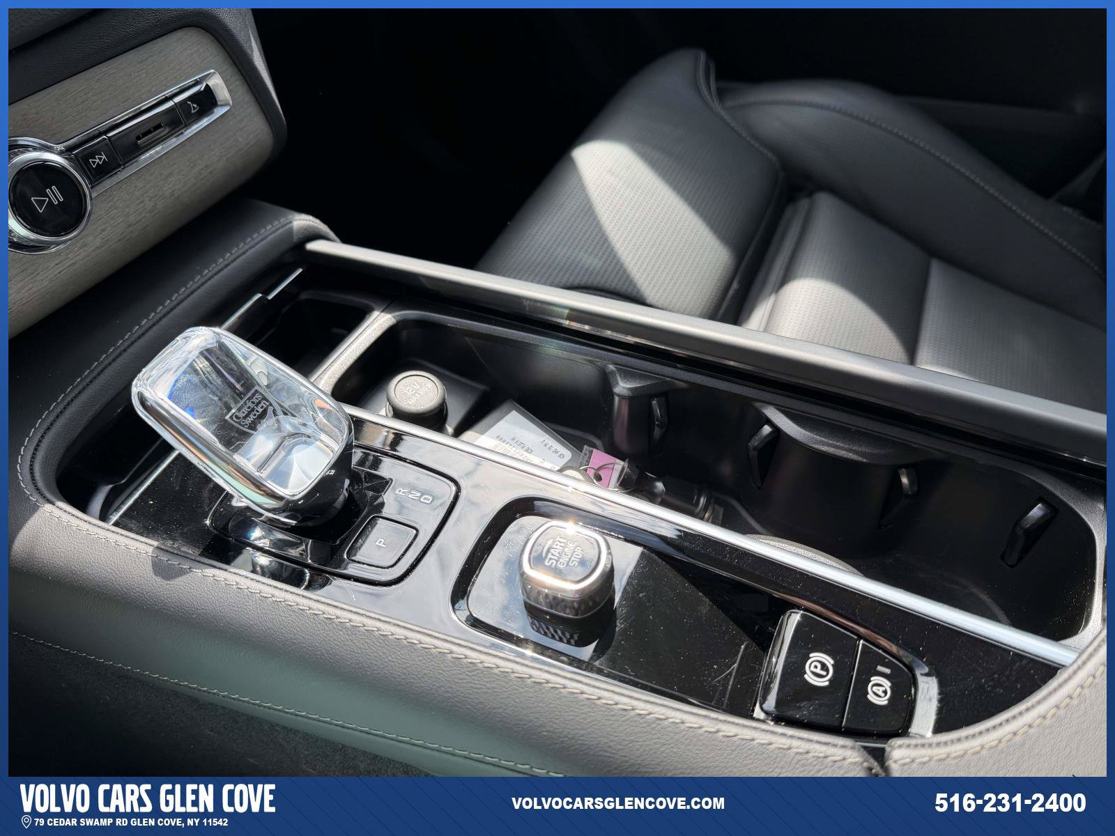 Used 2025 Volvo XC90 T8 Ultra w/ Protection Package Premier AWD/4WD image 29