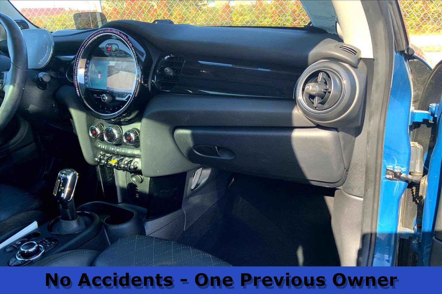 Used 2023 MINI Cooper SE image 17