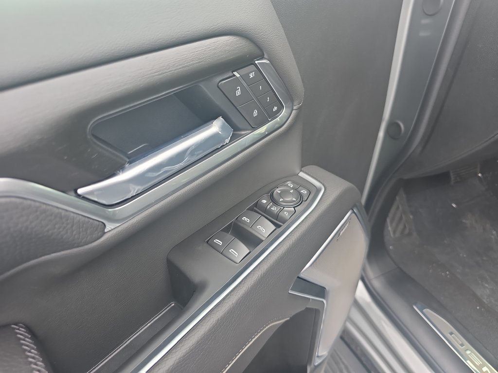 New 2026 GMC Sierra 2500 Denali AWD/4WD image 11