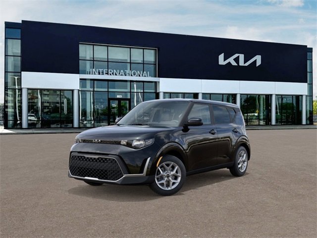 New 2025 Kia Soul S image 1