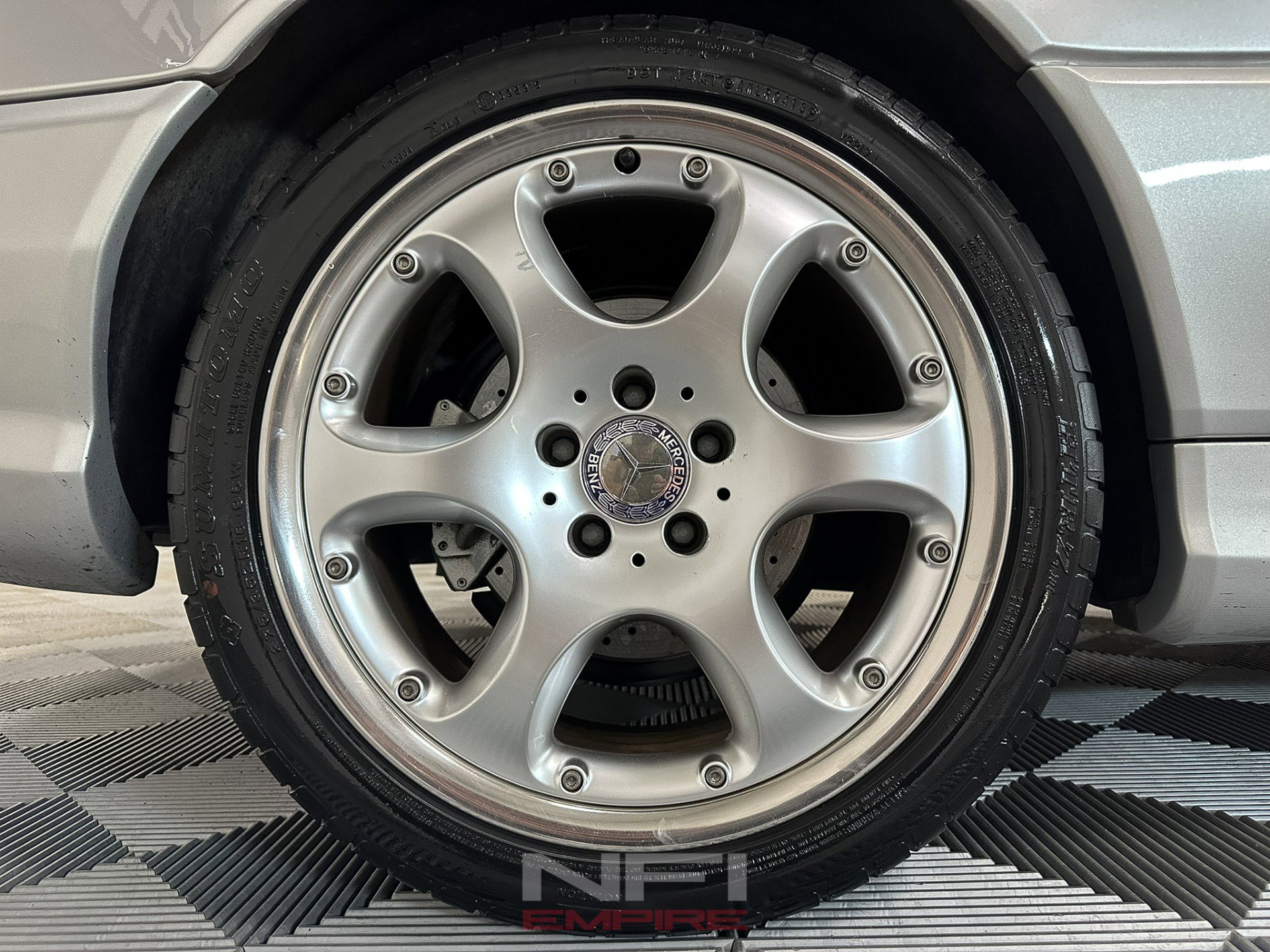 Used 2002 Mercedes-Benz SL 500 image 36