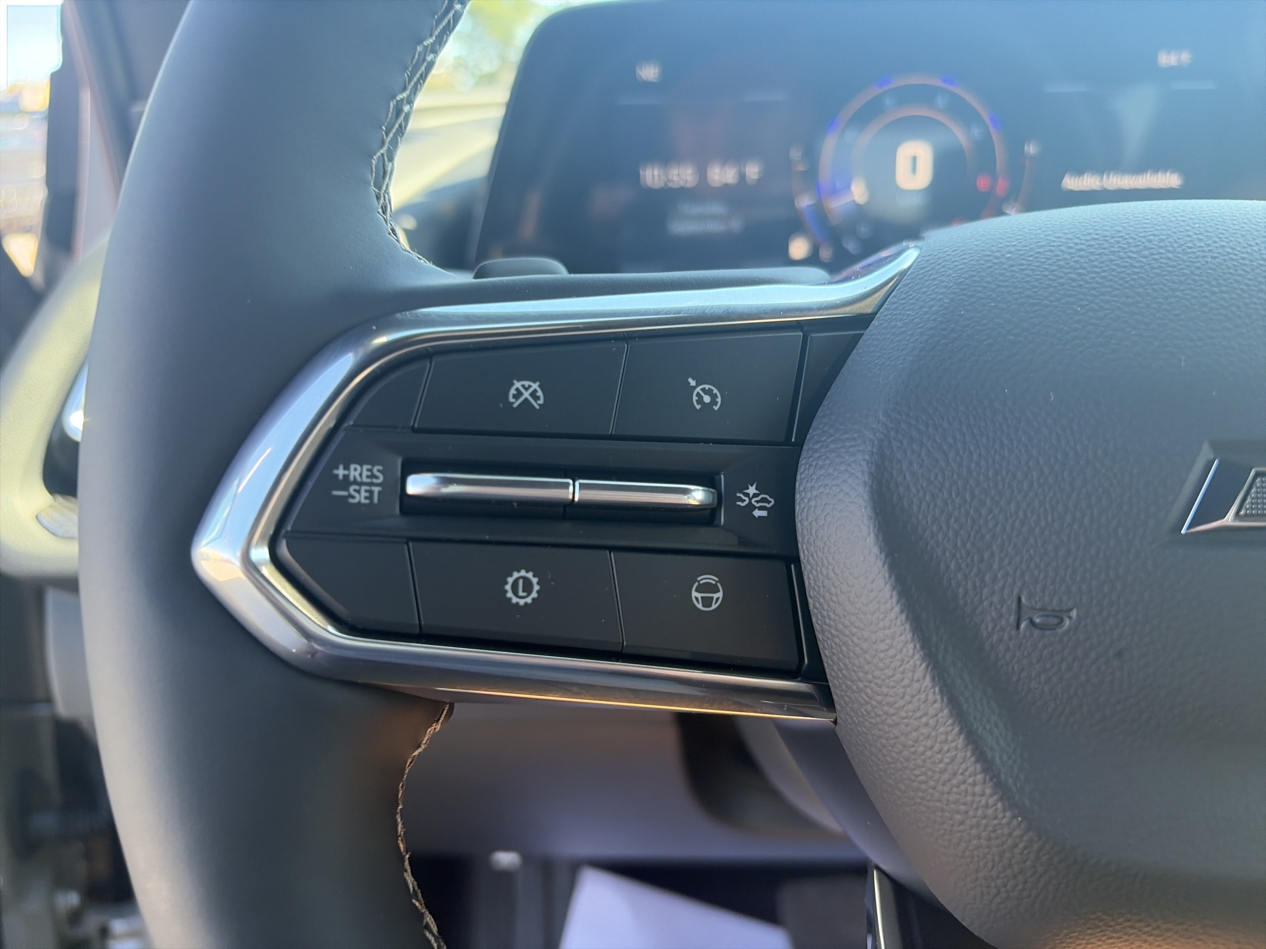 New 2027 Chevrolet Traverse Z71 w/ Enhanced Driving Package AWD/4WD image 7