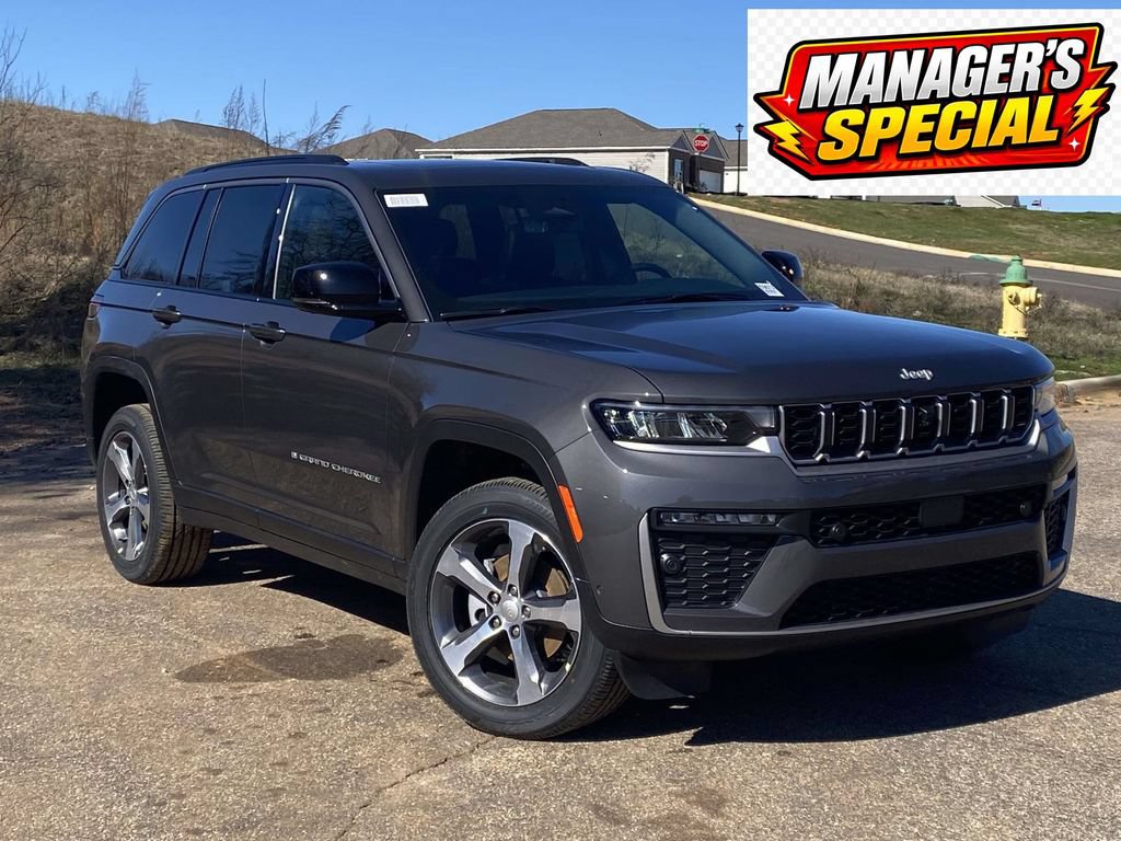 New 2026 Jeep Grand Cherokee Limited w/ Luxury Tech Group II RWD image 27