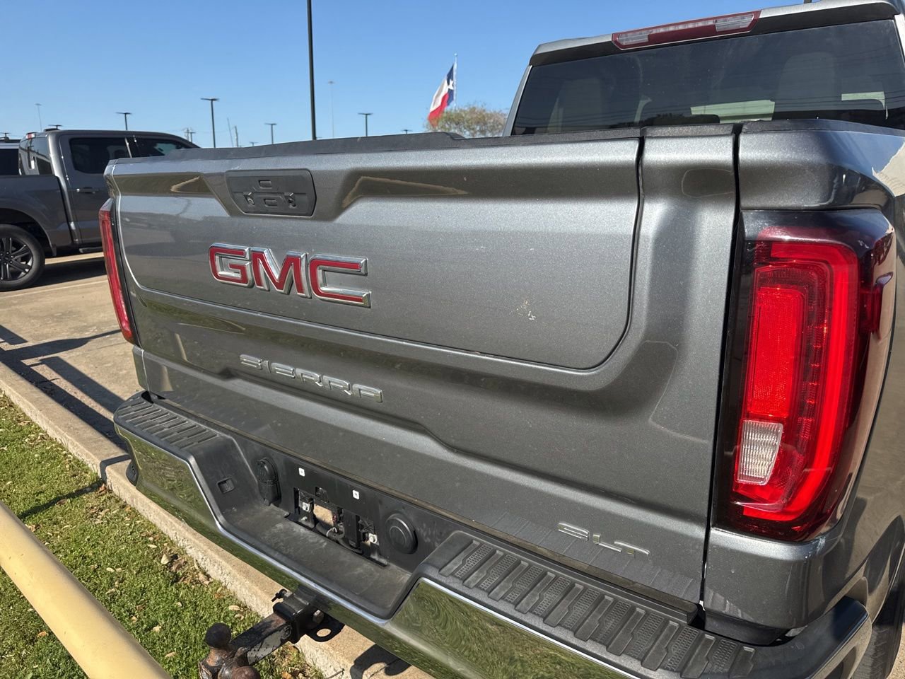 Used 2020 GMC Sierra 1500 SLT image 5