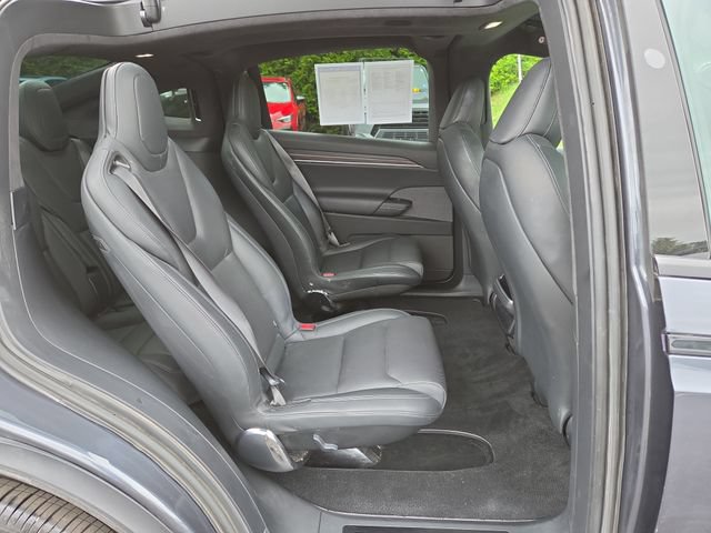 Used 2022 Tesla Model X AWD/4WD image 17