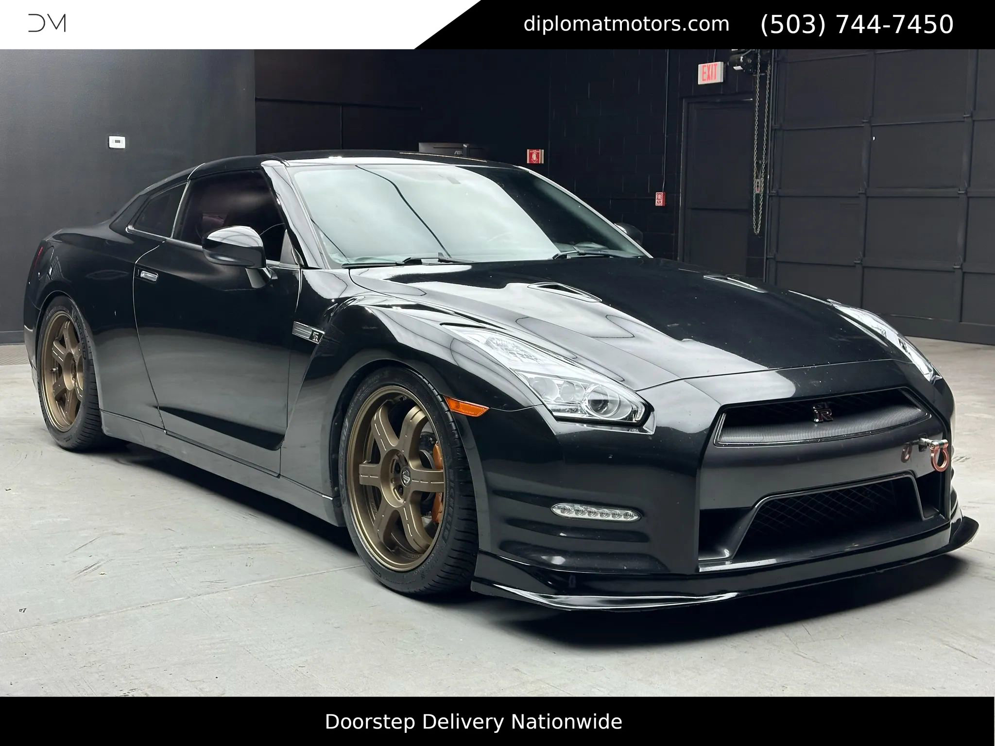 Used 2013 Nissan GT-R Black Edition image 9
