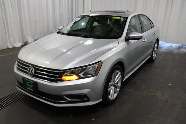 Used 2019 Volkswagen Passat 2.0T Wolfsburg FWD image 24