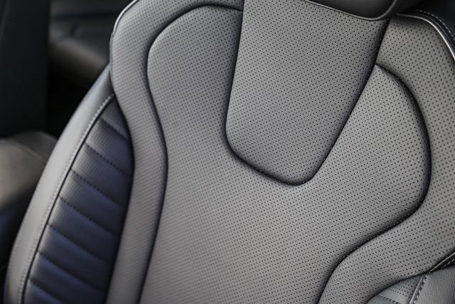 New 2025 Hyundai Elantra Limited FWD image 30
