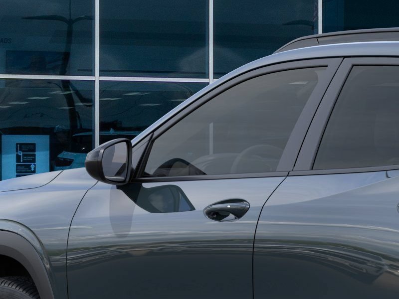 New 2026 Chevrolet Trax LT w/ Midnight Edition FWD image 12