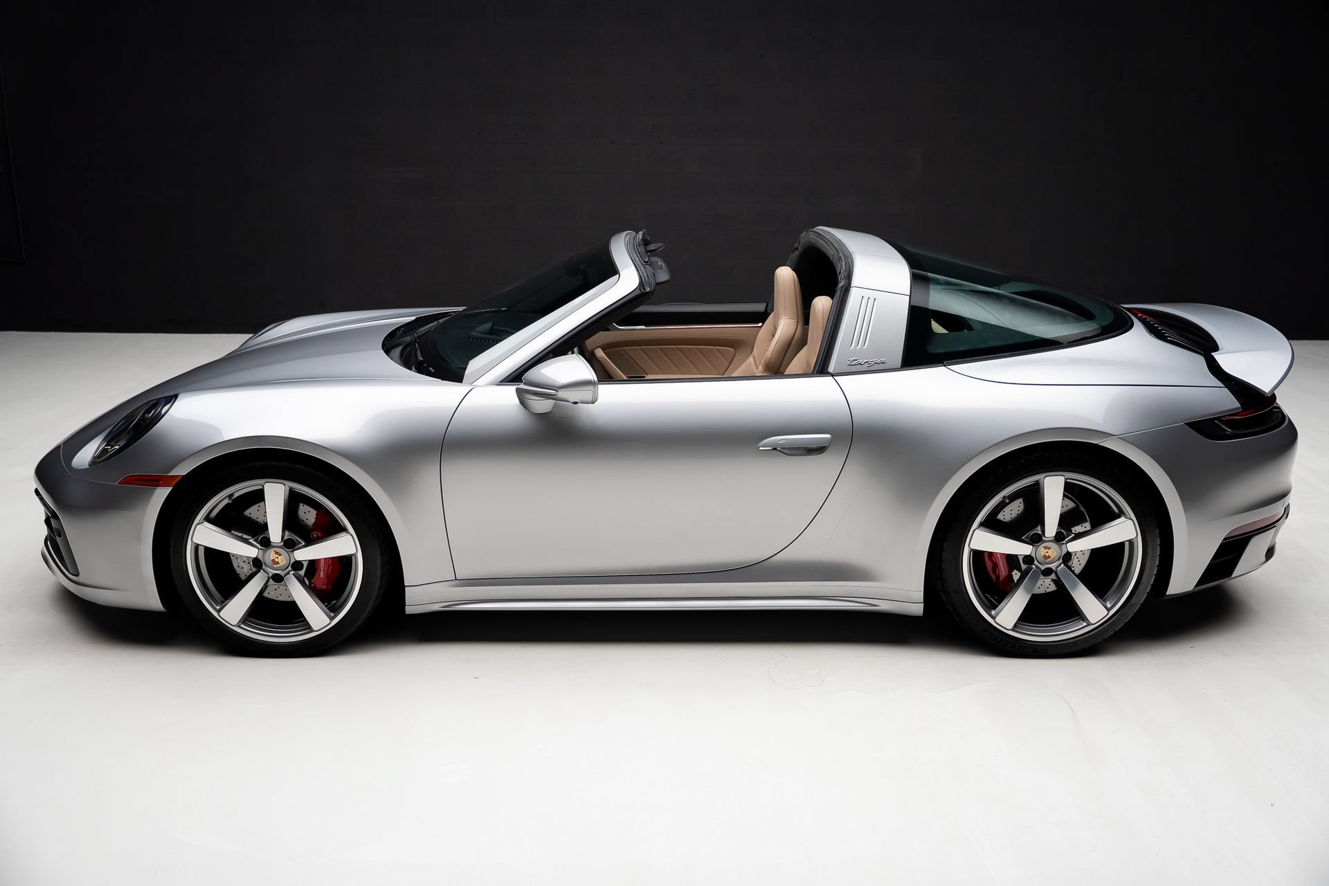 Used 2023 Porsche 911 Targa 4S AWD/4WD image 18