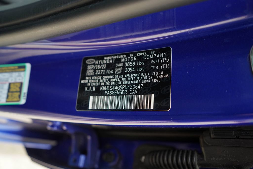 Used 2023 Hyundai Elantra SEL w/ Convenience Package image 37