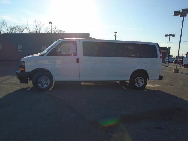 Certified 2023 Chevrolet Express 3500 LS RWD image 4
