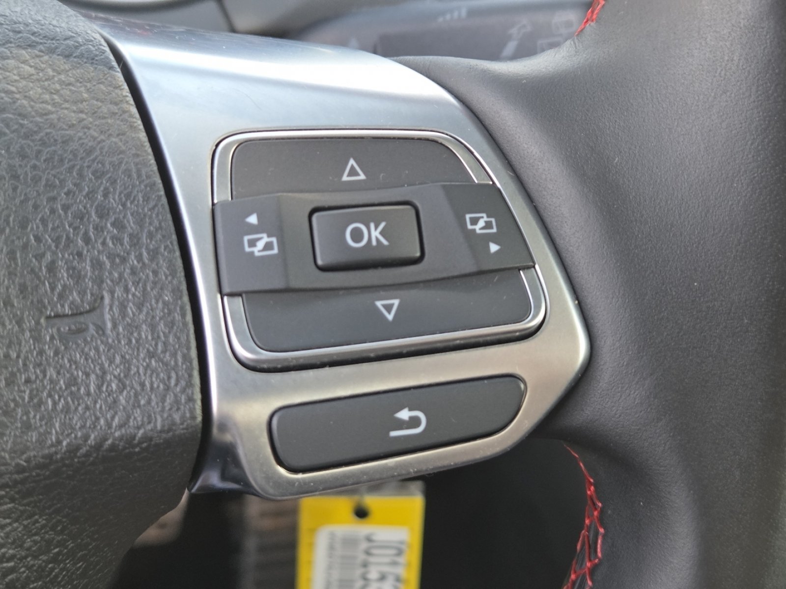 Used 2011 Volkswagen GTI 2-Door FWD image 28