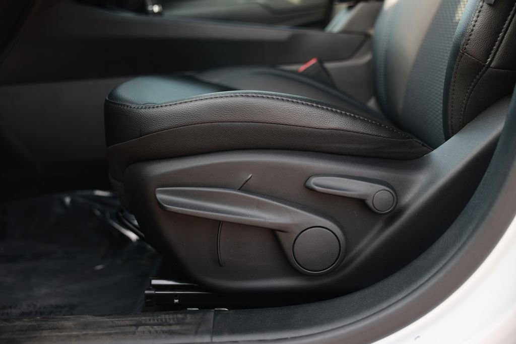 New 2026 Jeep Compass Latitude image 14