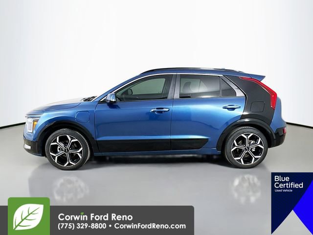 Used 2023 Kia Niro SX Touring image 5