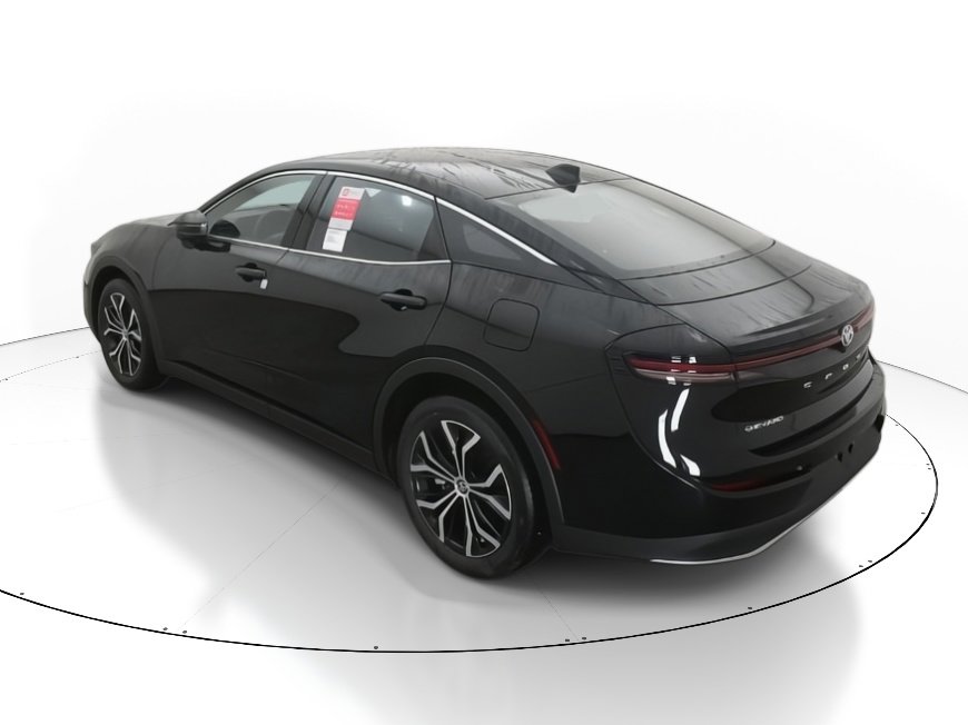 New 2026 Toyota Crown XLE image 5