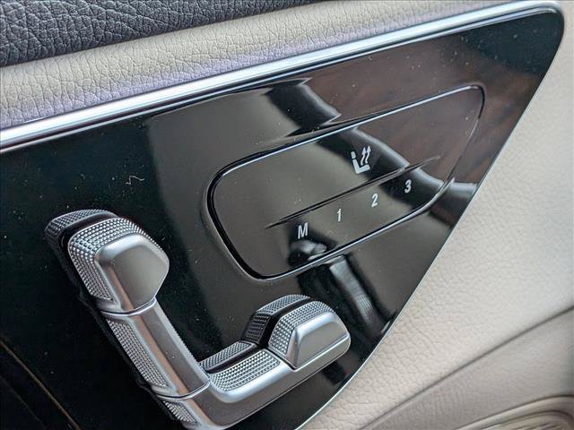 New 2026 Mercedes-Benz GLC 300 4MATIC image 14