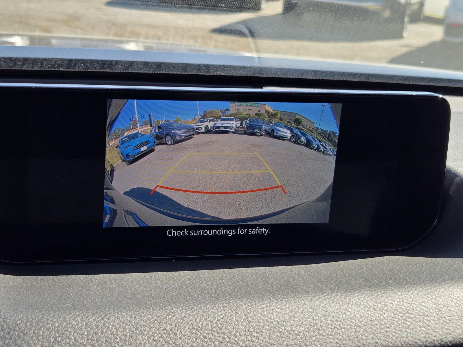 Used 2025 MAZDA CX-50 AWD 2.5 Hybrid w/ Premium Pkg image 17