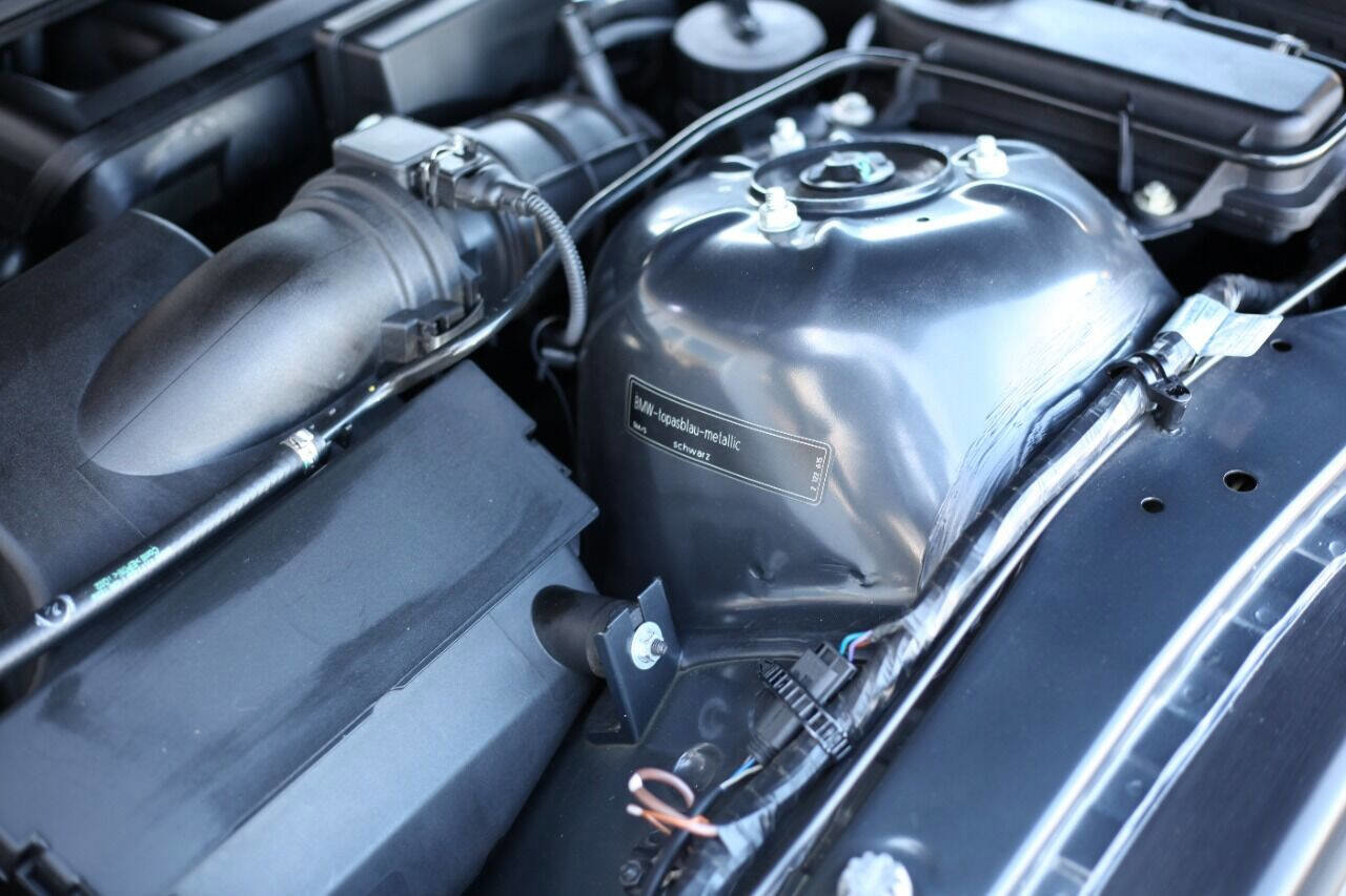 Used 2002 BMW Z3 2.5i image 25