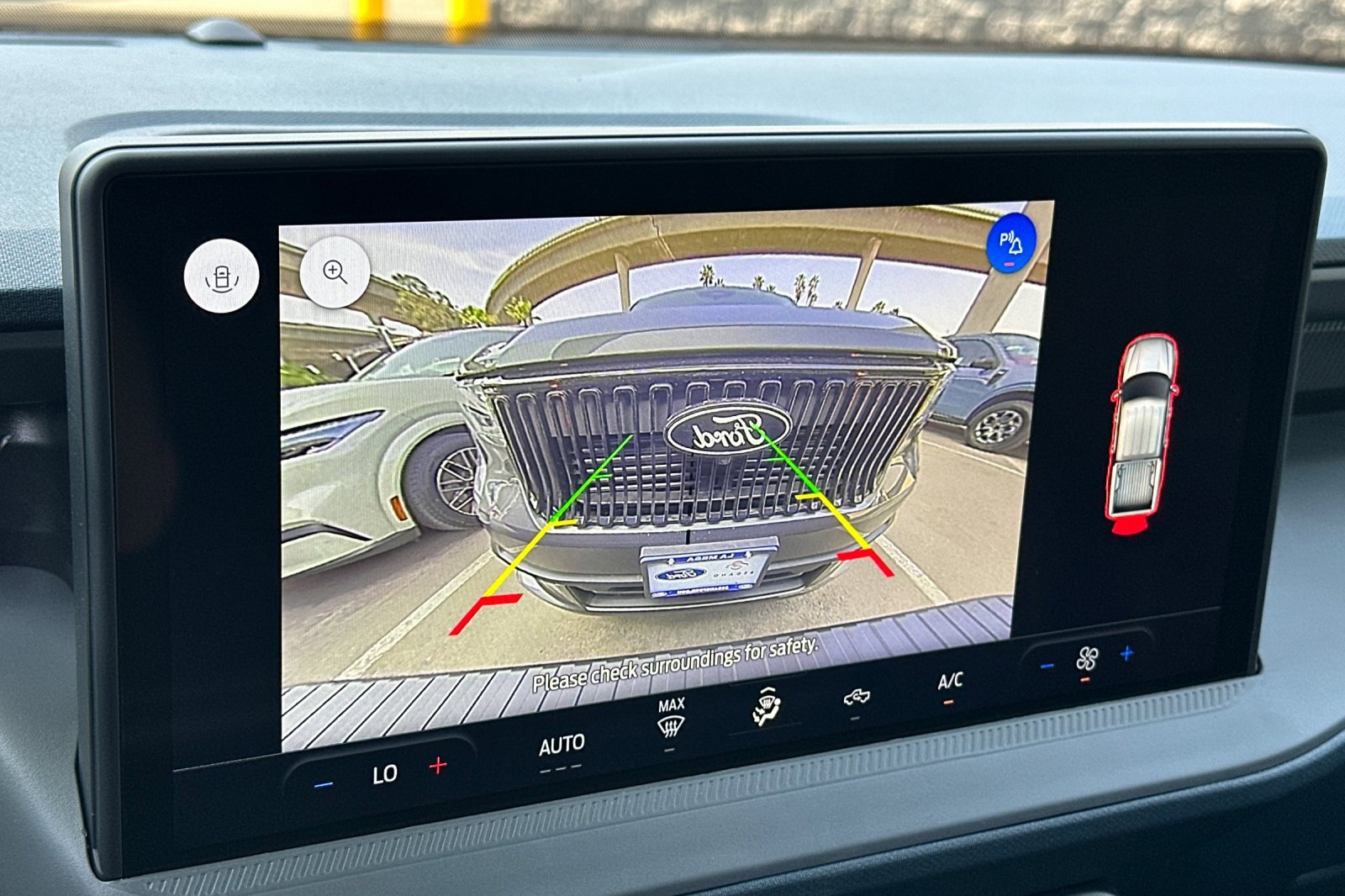 New 2025 Ford Maverick Lobo image 17