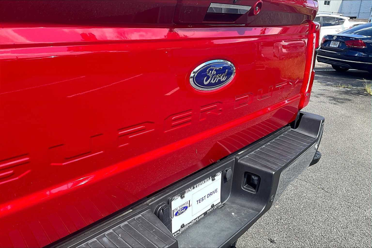 Used 2024 Ford F250 Lariat w/ Chrome Package image 29