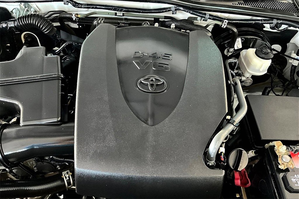 Used 2019 Toyota Tacoma SR5 image 32