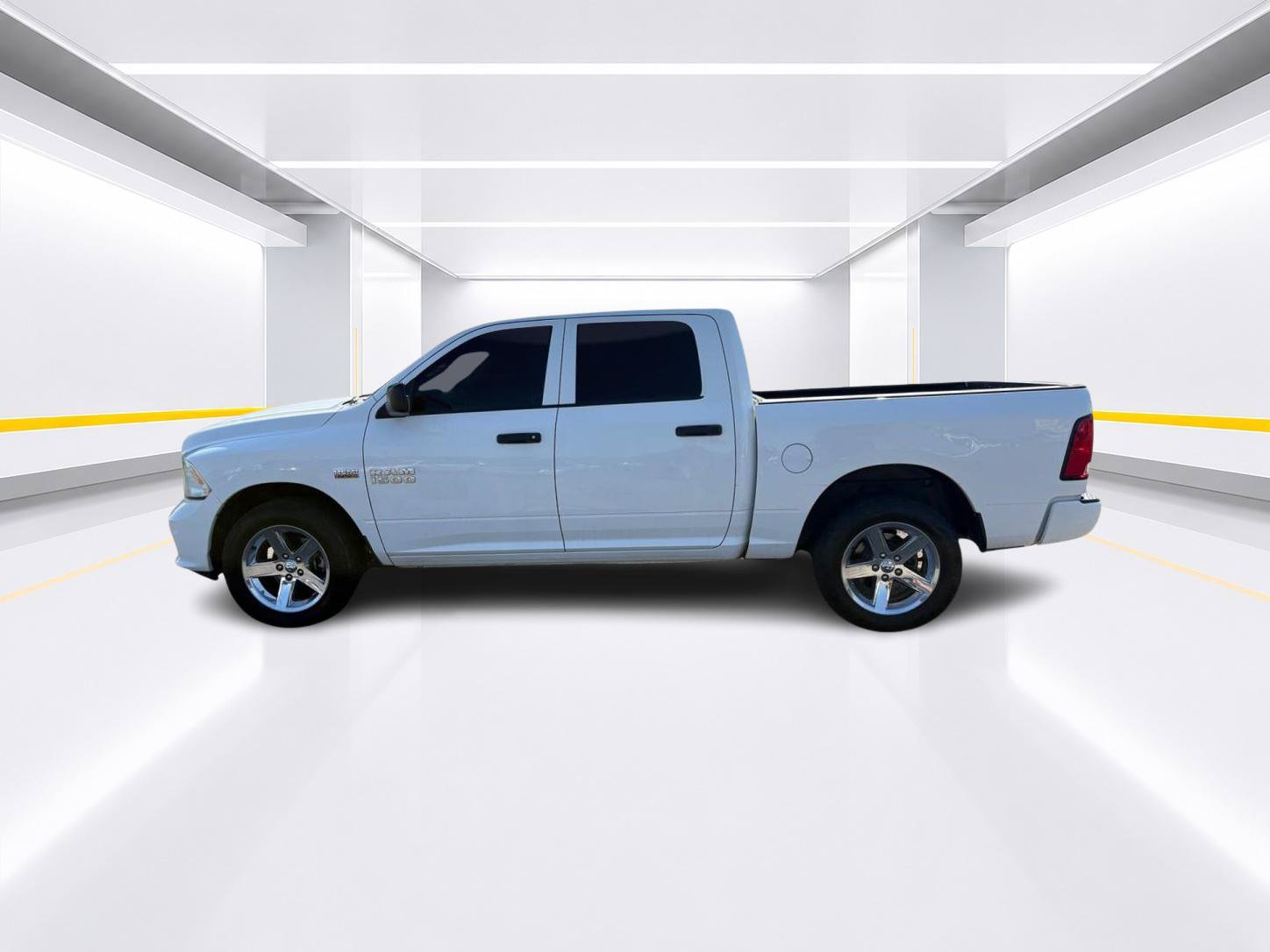 Used 2015 RAM 1500 Express AWD/4WD image 7