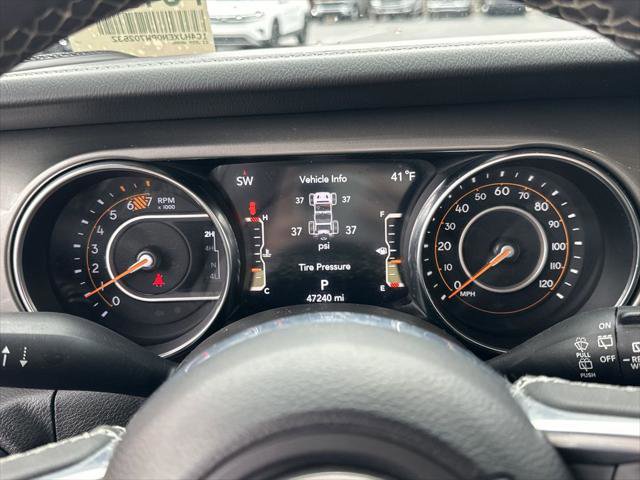 Certified 2023 Jeep Wrangler Sahara image 13