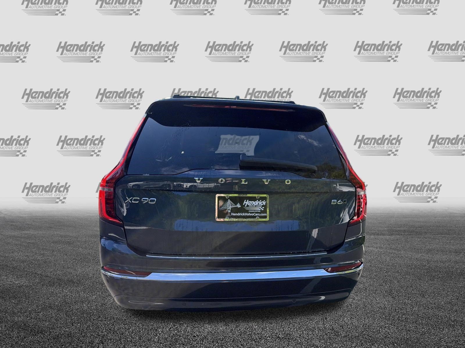Certified 2026 Volvo XC90 B6 Plus w/ Protection Package Premier AWD/4WD image 9