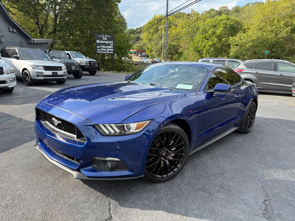 Used 2015 Ford Mustang Premium w/ Equipment Group 201A image 2