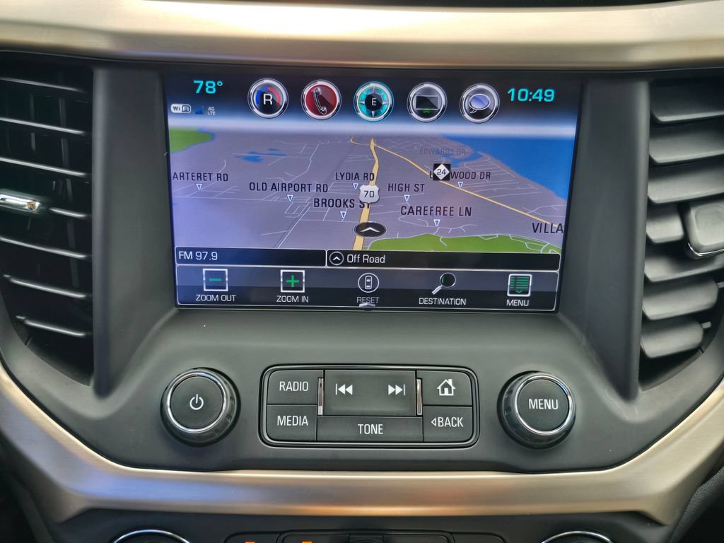 Used 2017 GMC Acadia Denali w/ Technology Package FWD image 19