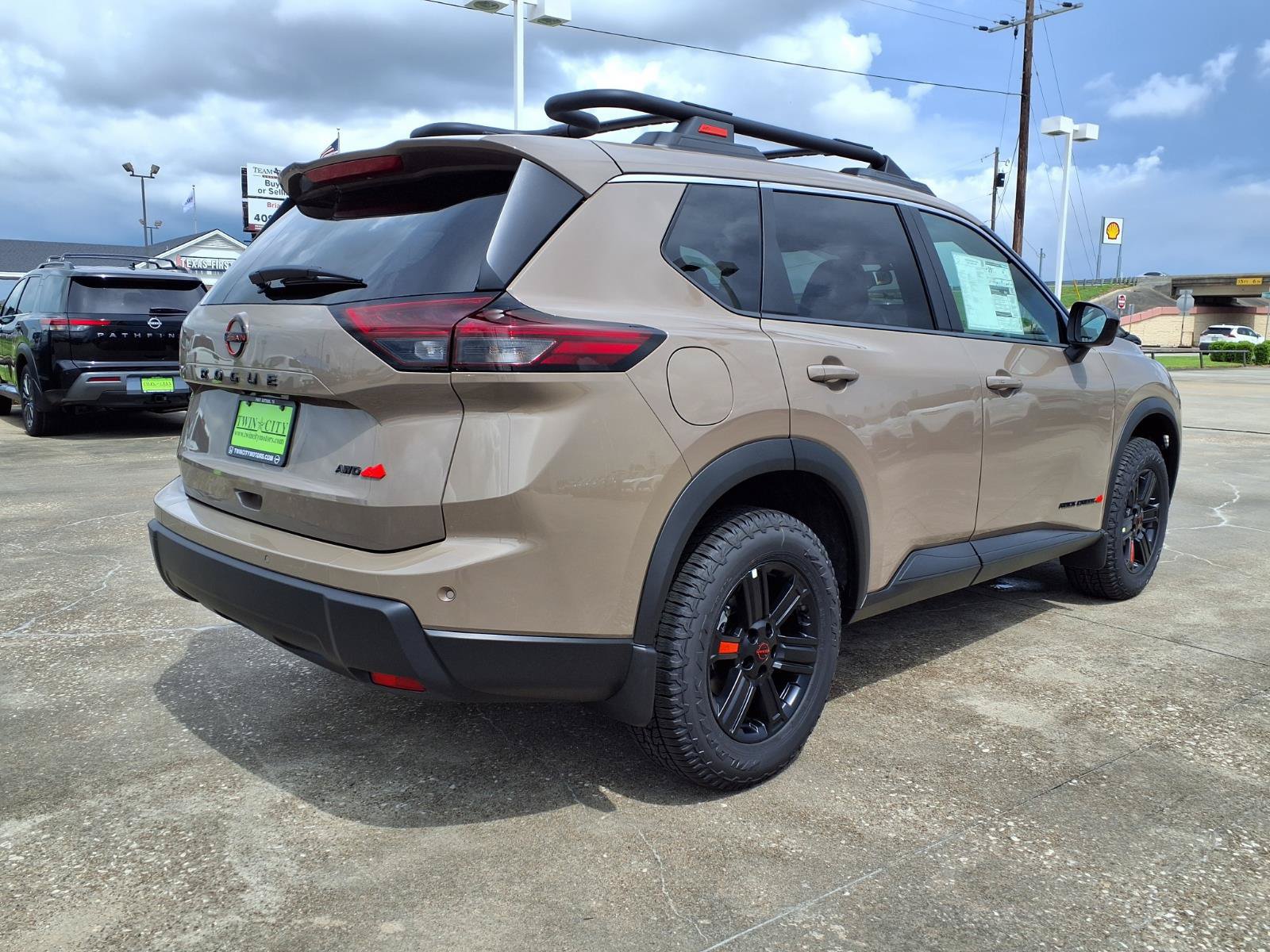 New 2026 Nissan Rogue SV AWD/4WD image 2