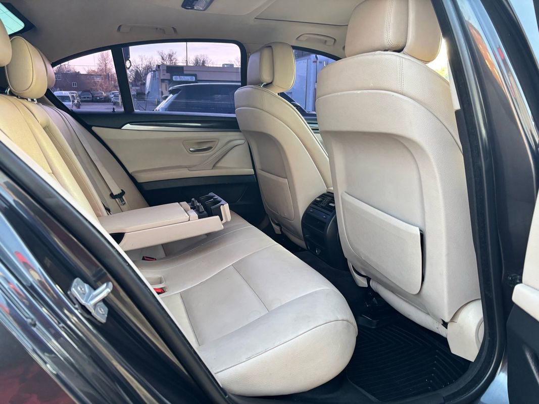 Used 2013 BMW 528i xDrive Sedan AWD/4WD image 38