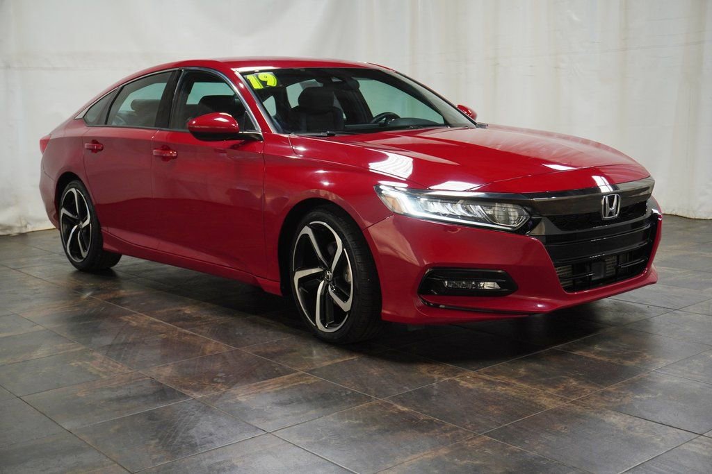Used 2019 Honda Accord Sport image 1