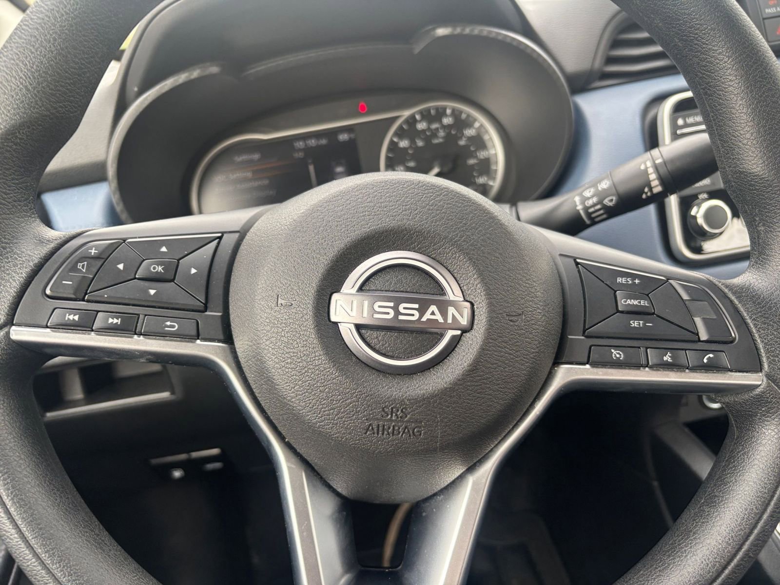 Used 2025 Nissan Versa SV image 25