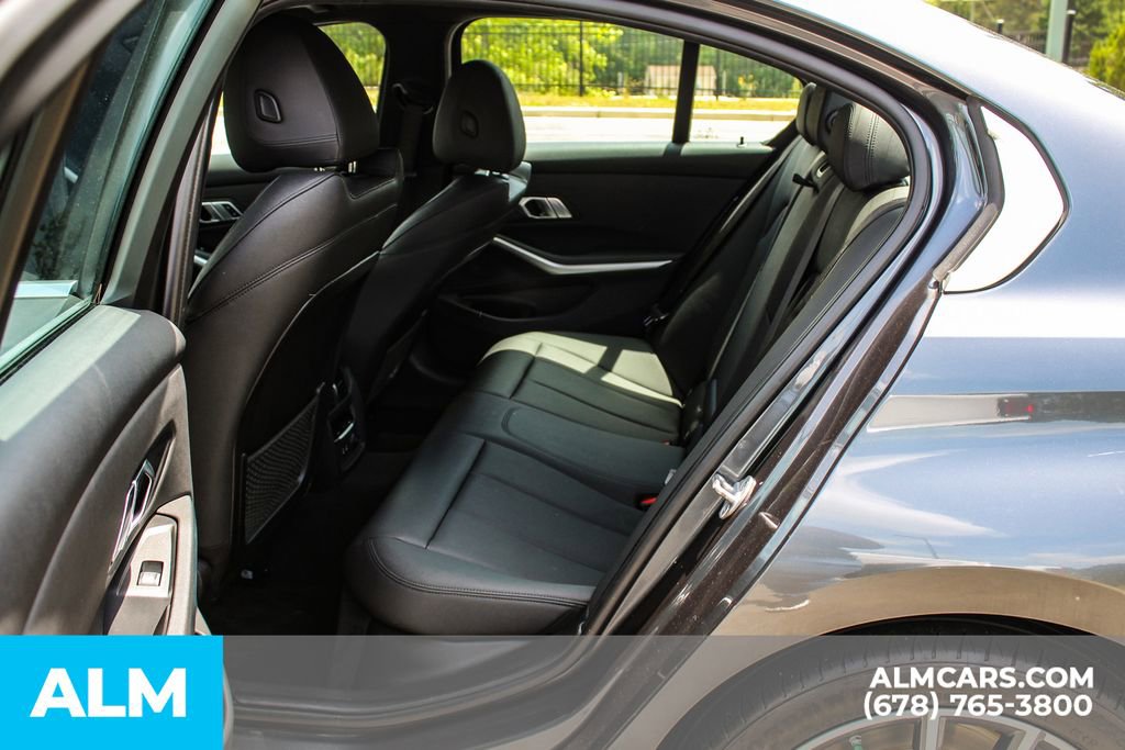 Used 2020 BMW 330i xDrive Sedan w/ Convenience Package AWD/4WD image 16