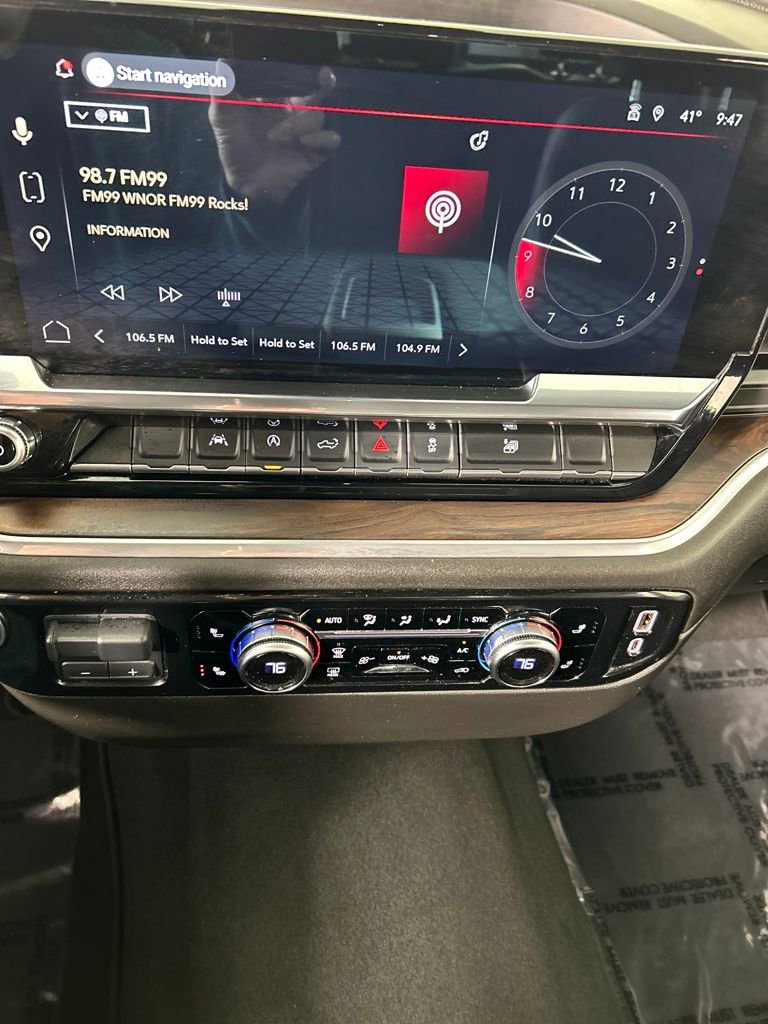 Used 2025 GMC Sierra 1500 SLT image 16