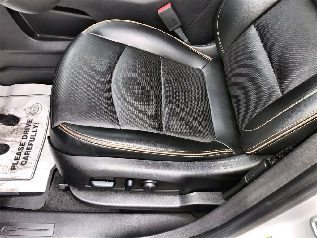 Used 2022 GMC Terrain AT4 w/ LPO, Floor Liner Package image 12