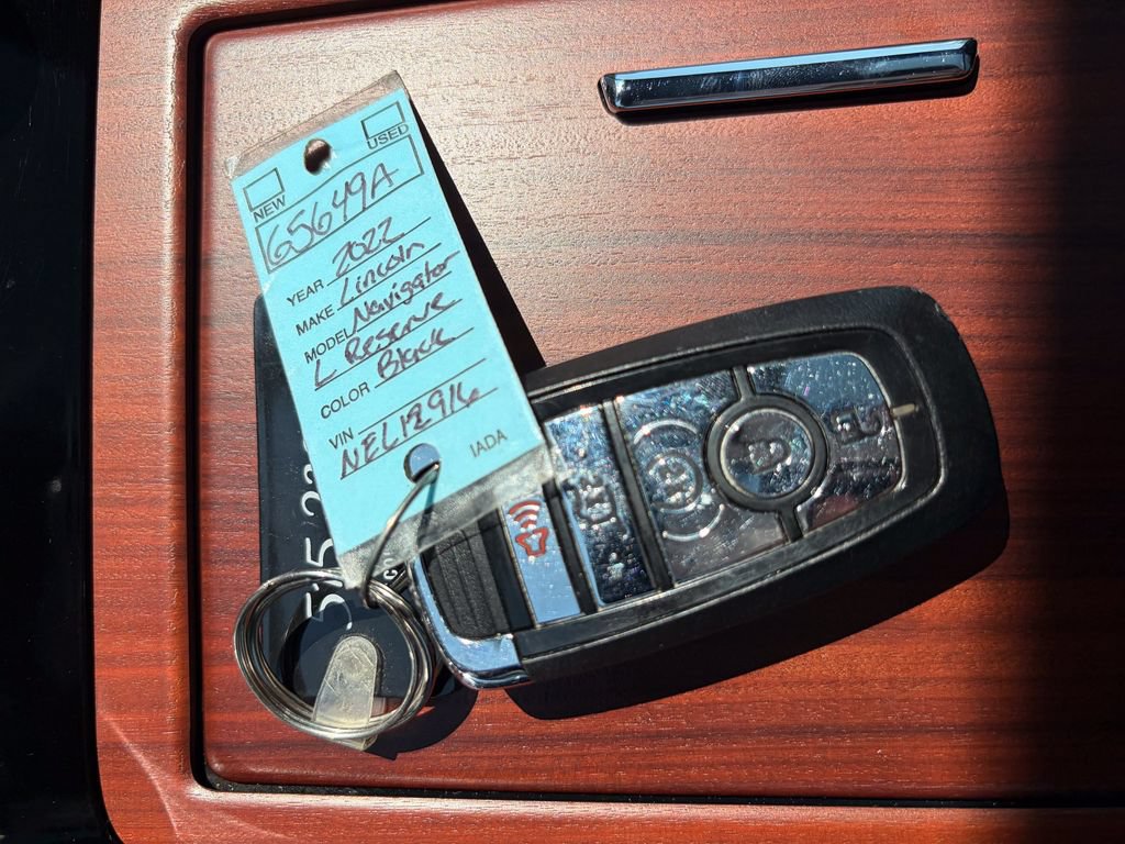 Certified 2022 Lincoln Navigator L Reserve AWD/4WD image 77