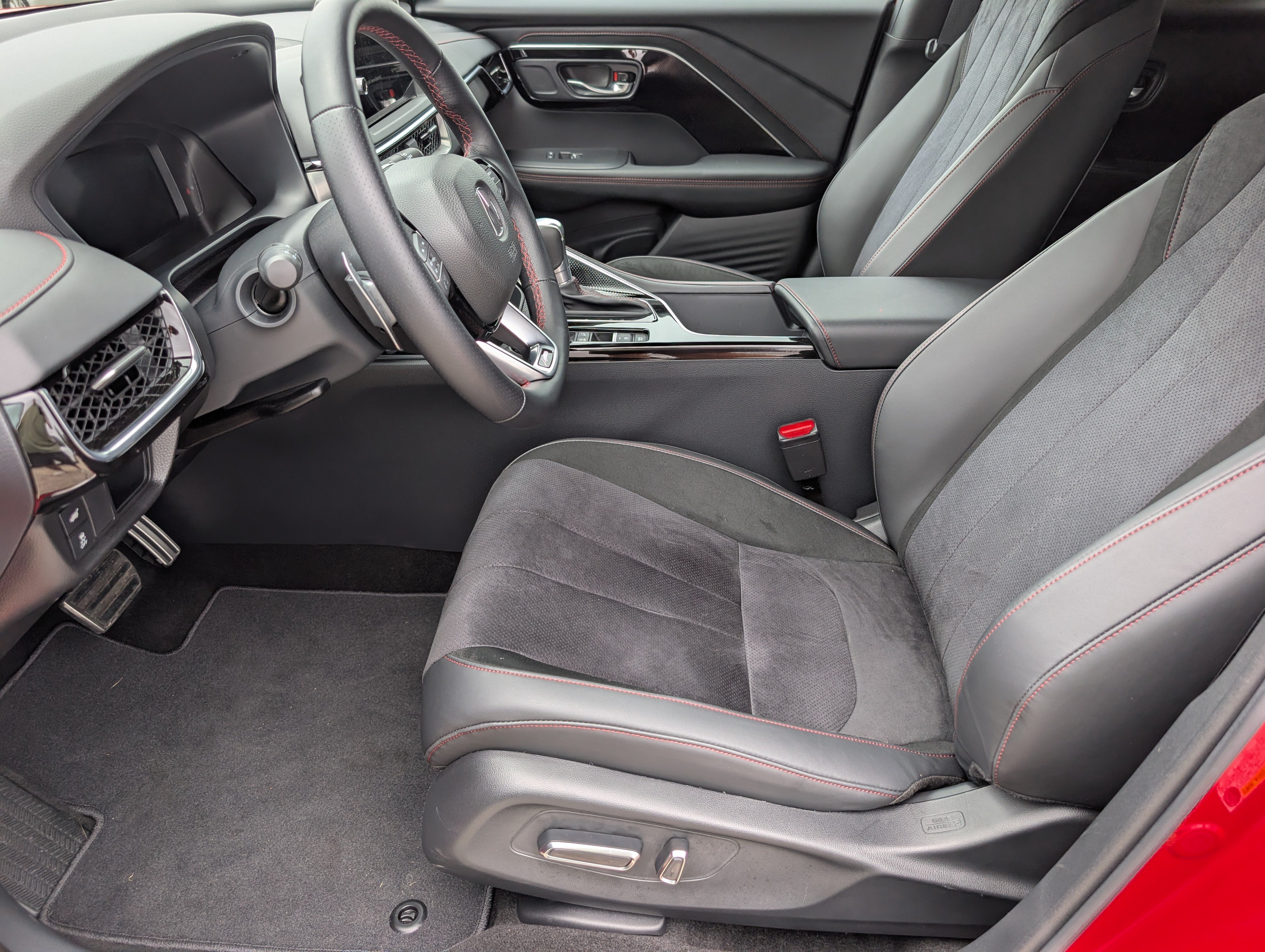 Certified 2025 Acura ADX A-Spec AWD/4WD image 9