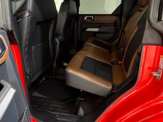 Used 2022 Ford Bronco Outer Banks AWD/4WD image 24