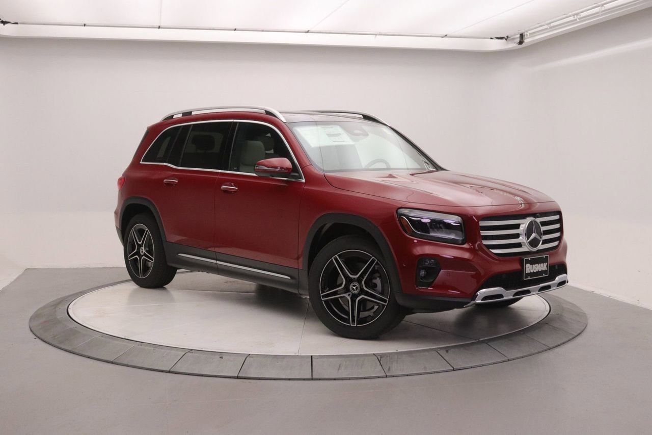 New 2026 Mercedes-Benz GLB 250 image 1