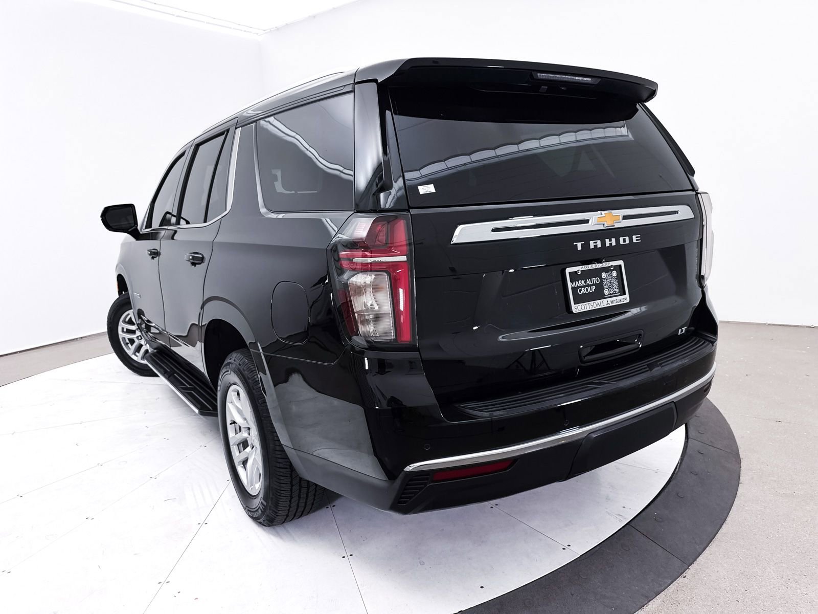 Used 2021 Chevrolet Tahoe LT AWD/4WD image 6