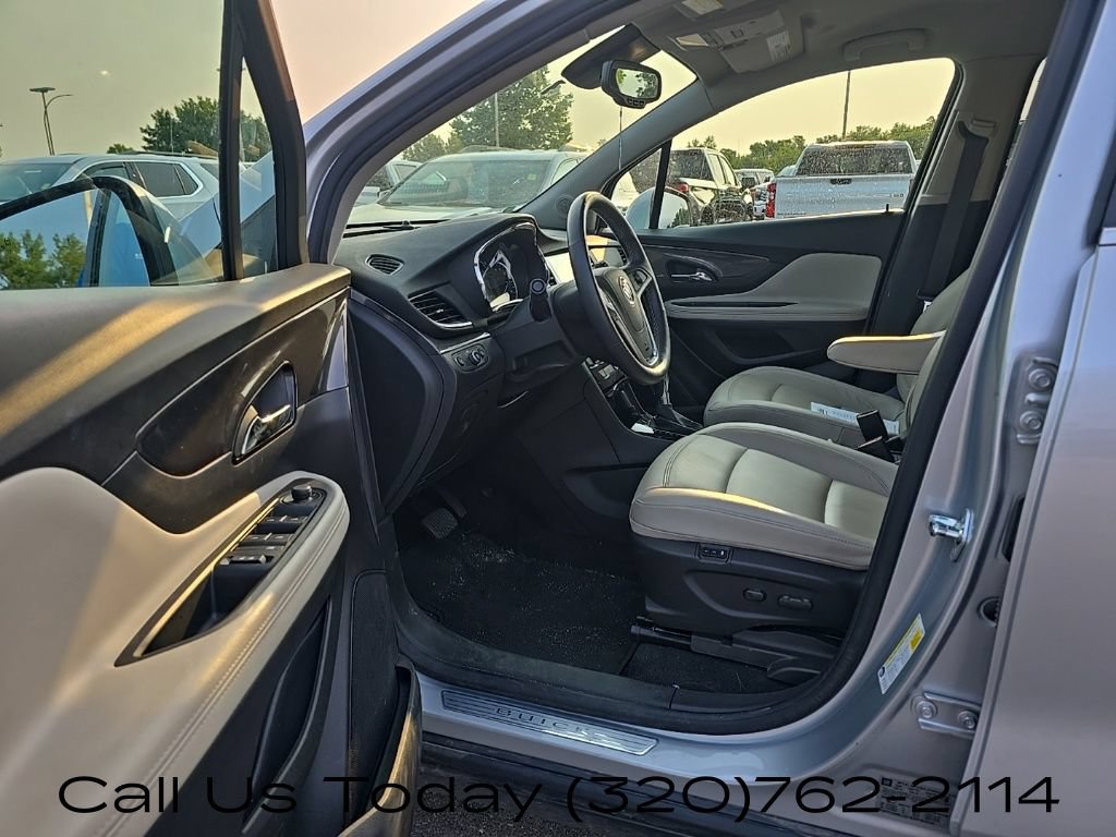 Used 2020 Buick Encore Essence FWD image 9
