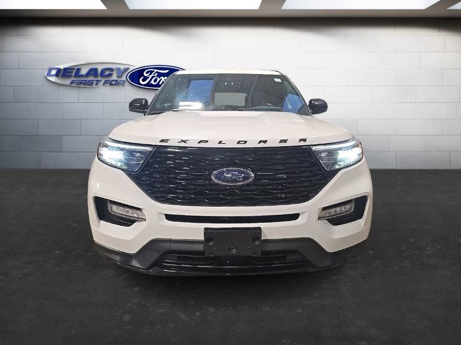 Used 2023 Ford Explorer ST-Line image 8