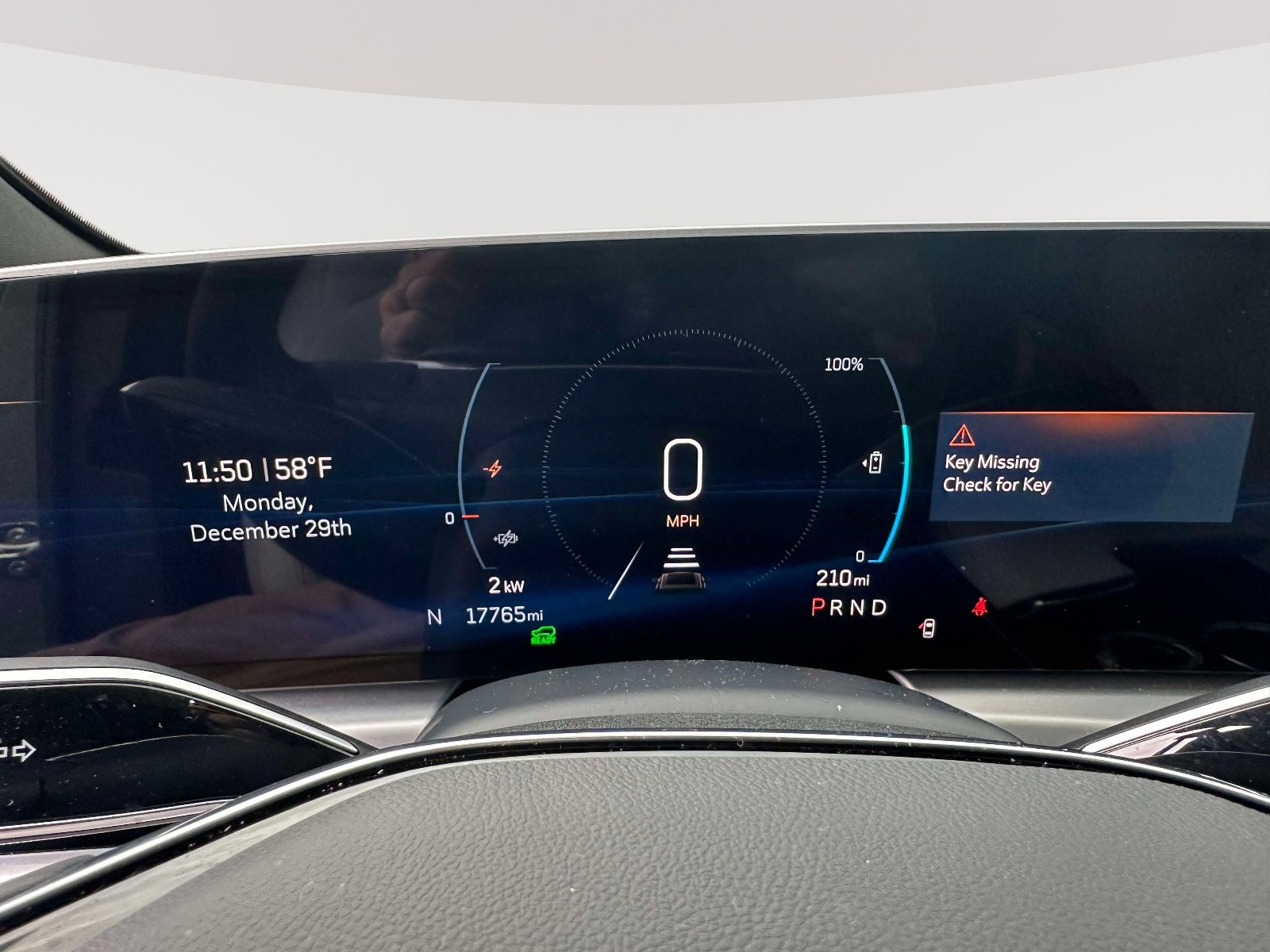 Certified 2024 Cadillac Lyriq Luxury image 21