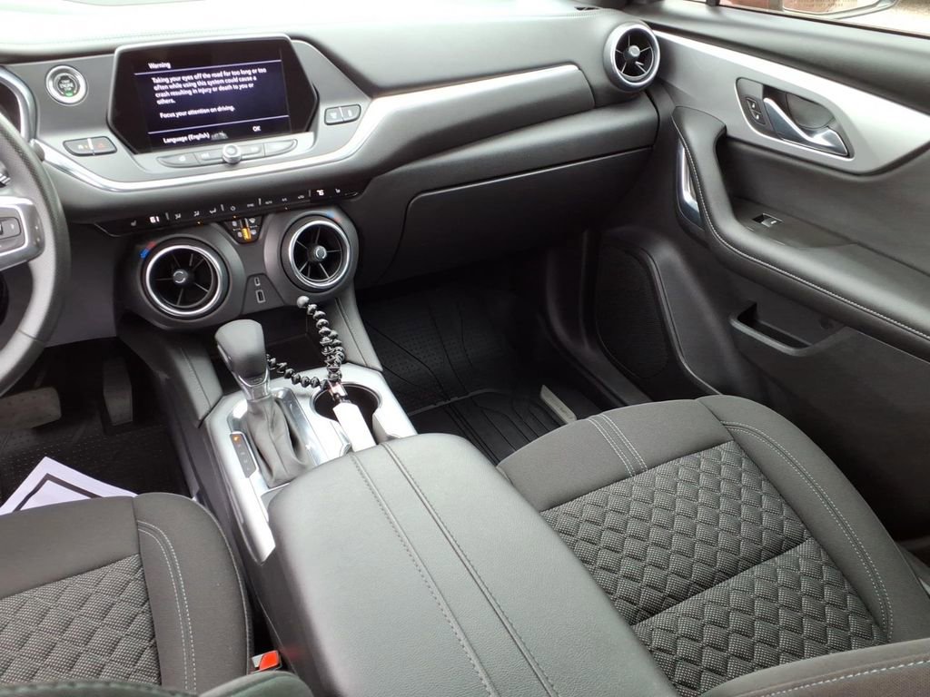 Used 2021 Chevrolet Blazer LT image 14