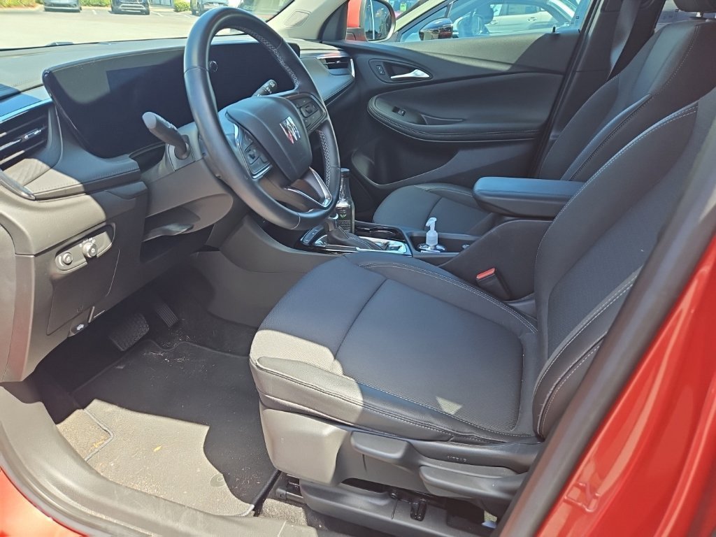 Used 2024 Buick Encore GX Preferred FWD image 15