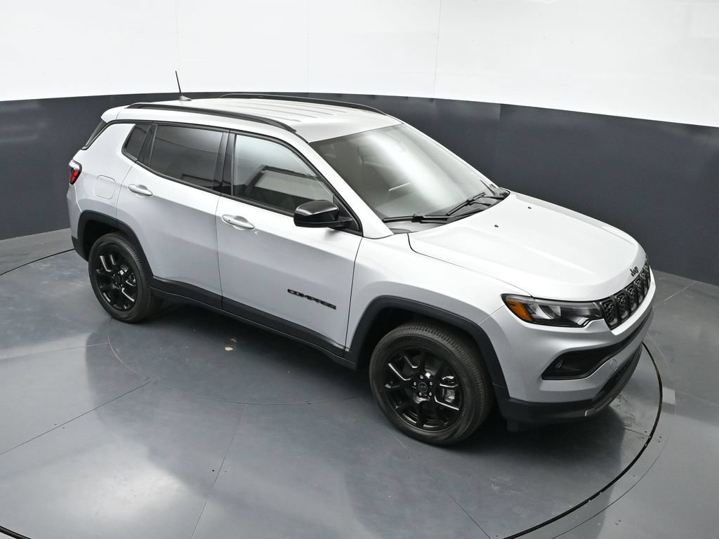 New 2026 Jeep Compass Latitude AWD/4WD image 38