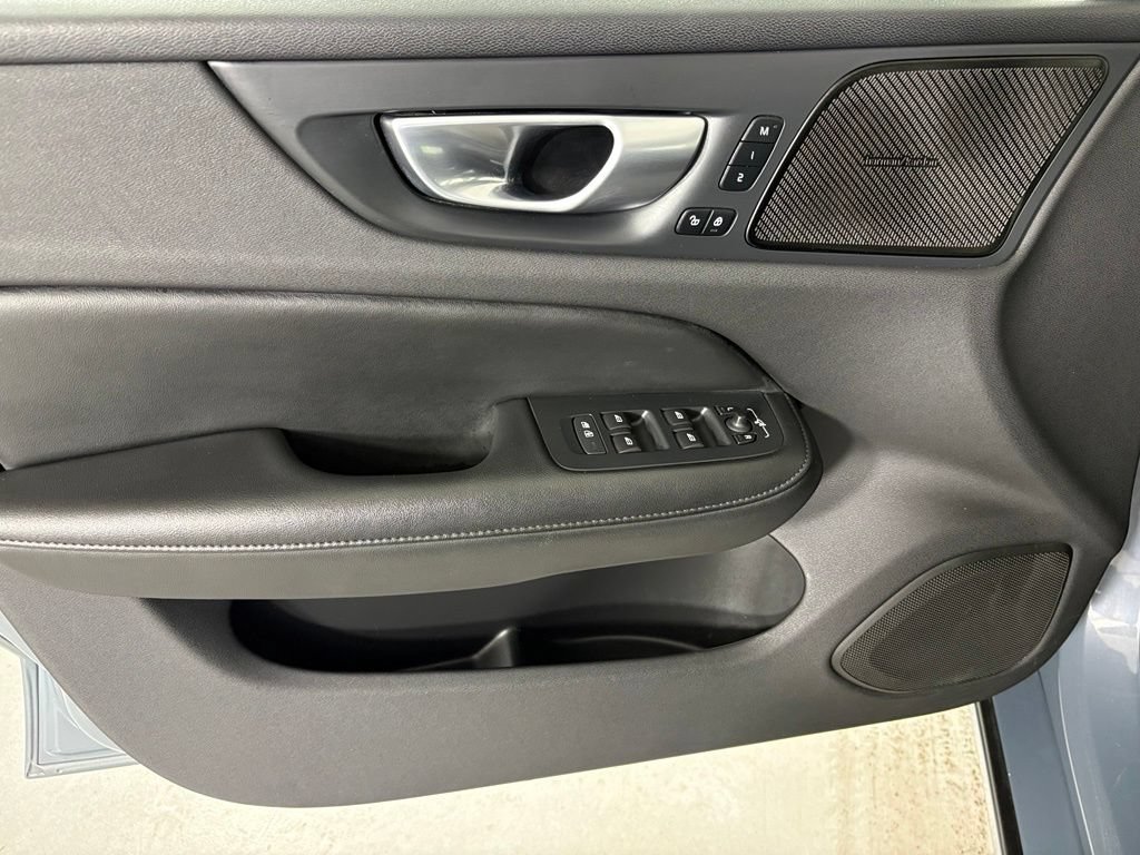 Used 2024 Volvo S60 B5 Plus AWD/4WD image 12